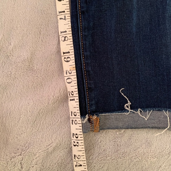 ❌SOLD❌American Eagle Ripped Skinny Jeans - Picture 9 of 14